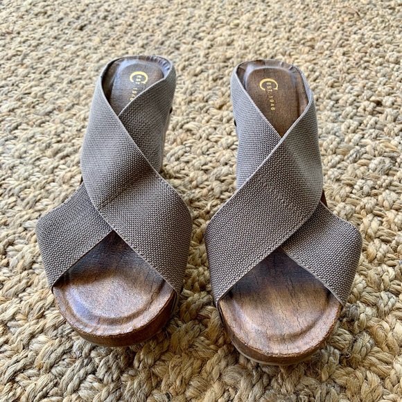 Cato Shoes - NWOT Cato Women’s Wedges Size 10